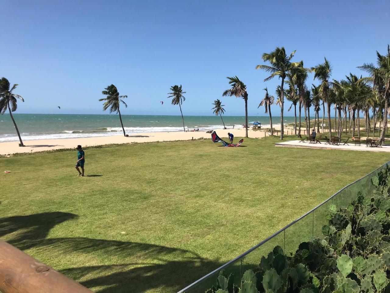 Condominio Wai Wai Pe Na Areia - Praia De كومبوكو المظهر الخارجي الصورة